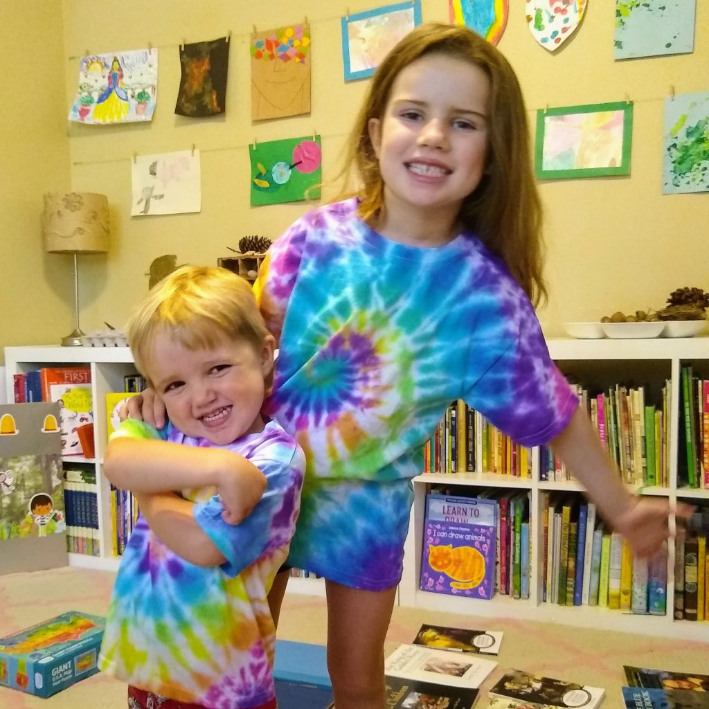 STEM Fun: How Does Tie Dye Work? - STEMJobs